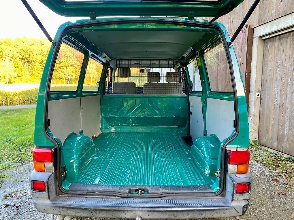 Autos: VW T4 1.9 TD mit AHK – Gebraucht aus Wettingen von Rosalie88 3