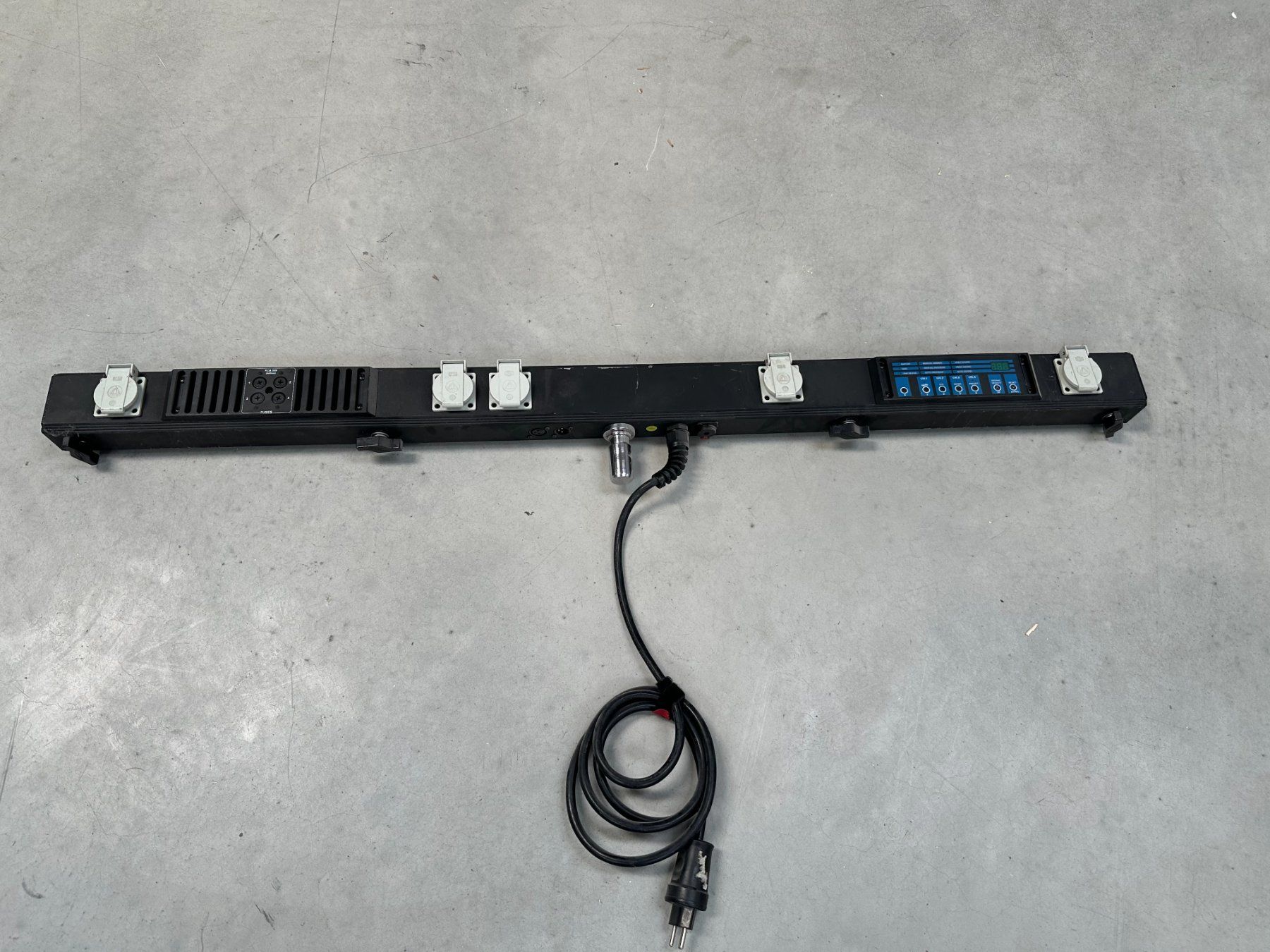 Sistema di controllo: Dimmer T Bar – Usato da Langenthal venduto da Ursmuell