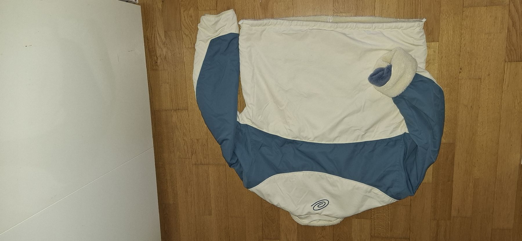 Jacken: Cozmoz Jacke  – Gebraucht aus Jegenstorf von Ambruz19 4