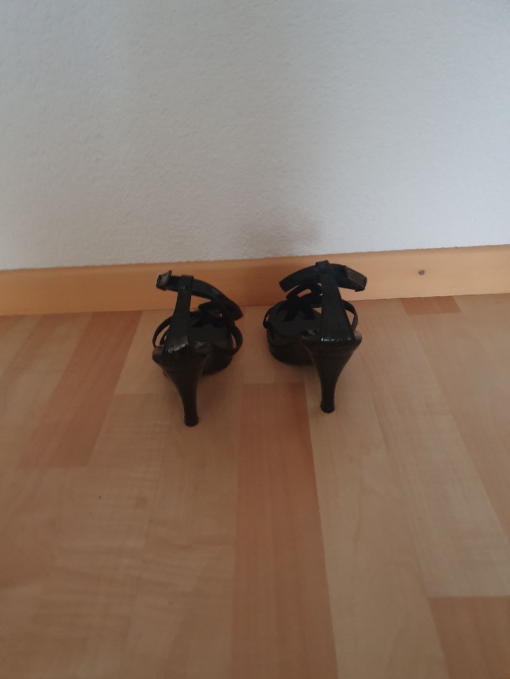 Chaussures femmes: Damensandalen – Neuf (Voir description) à Zürich par Sami78 2