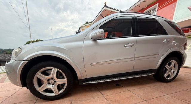Mercedes-Benz Autos: MERCEDES ML 63 AMG – Gebraucht aus Trimbach von Goldesel0 2