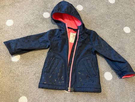 Softshelljacke (eher Gr. 80)