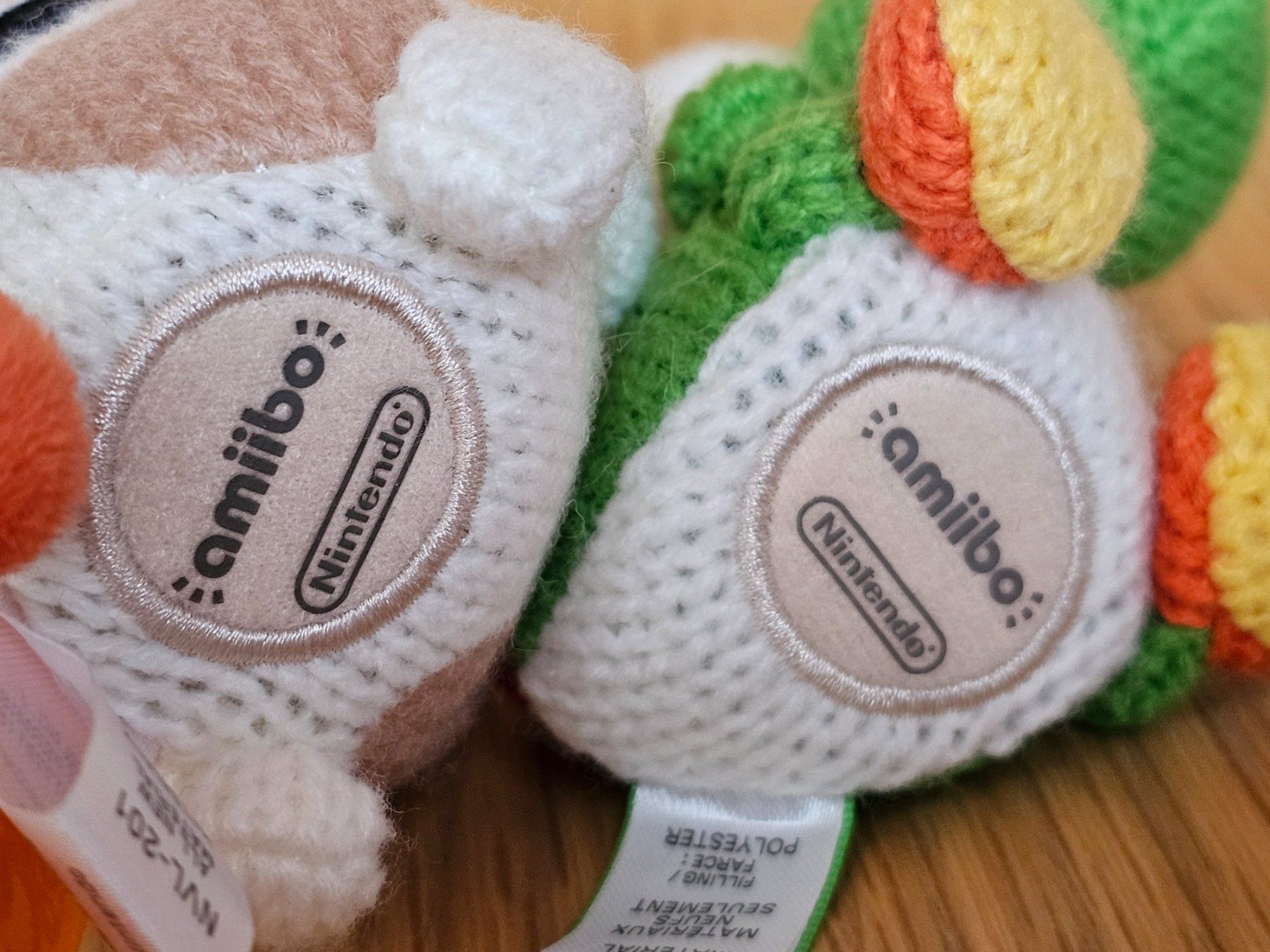 Nintendo Giocattoli: Woolly Amiibo Yoshi und Schnuffel – Nuovo (secondo la descrizione) da Neuenegg venduto da Sternensturz 3