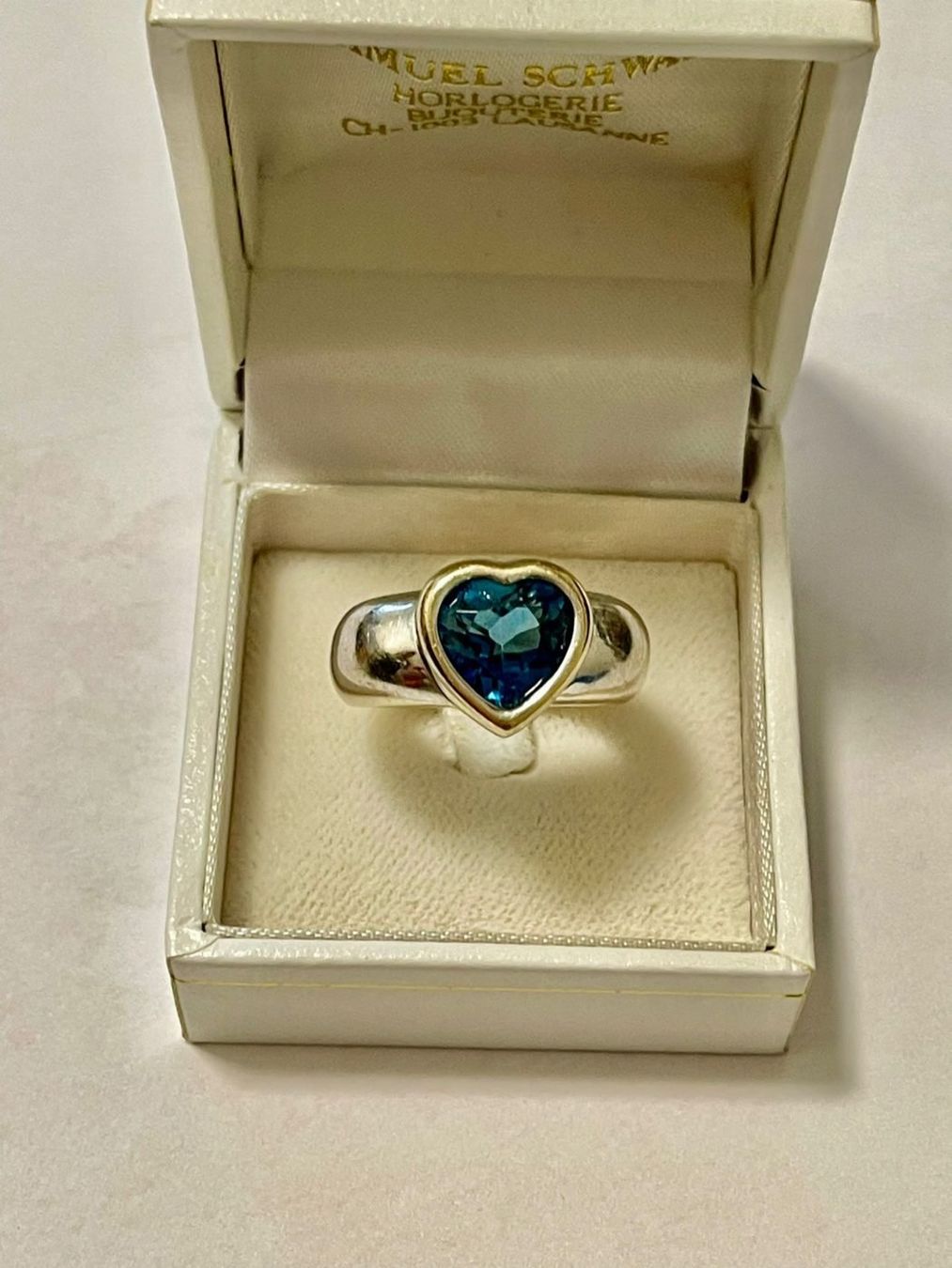 Piaget Anelli: Bague Piaget Coeur Taille 56 – Usato da Pully venduto da Occasions-luxe.Golay