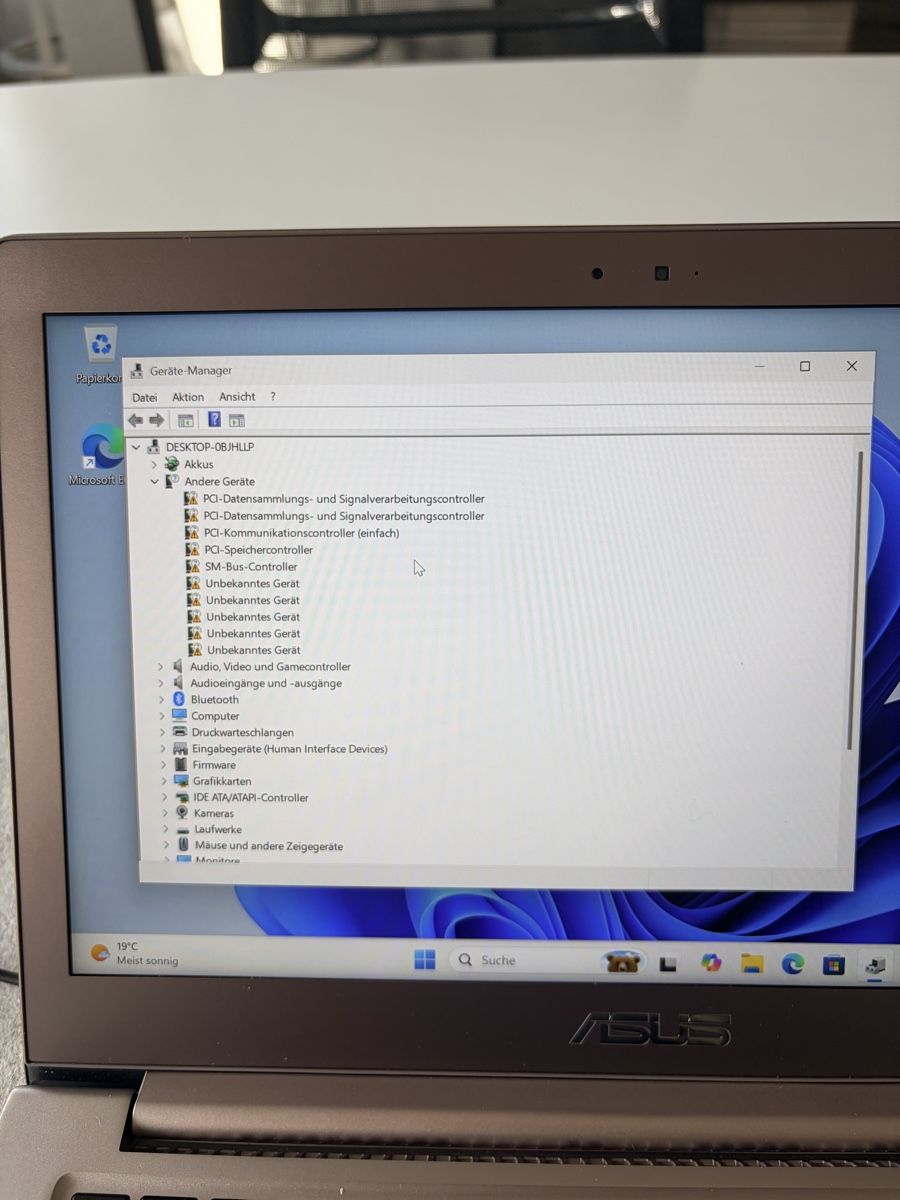 Asus Notebook: ASUS Notebook - Windows 11 – Usato da Herrliberg venduto da Julianopie 7