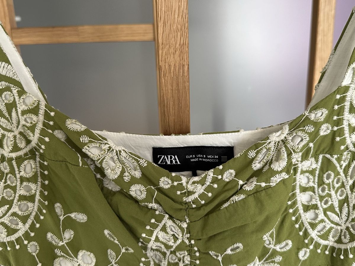 Zara Vestiti: Grünes Sommerkleid – Usato da Gipf-Oberfrick venduto da Gabor5 2