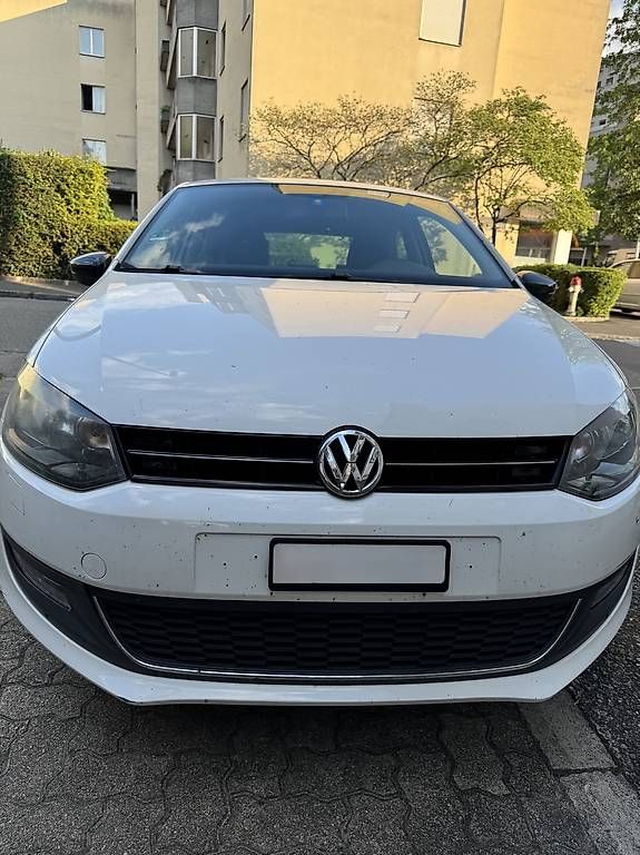 Automobili: VW Polo – Usato da Pratteln venduto da Izabela._. 1