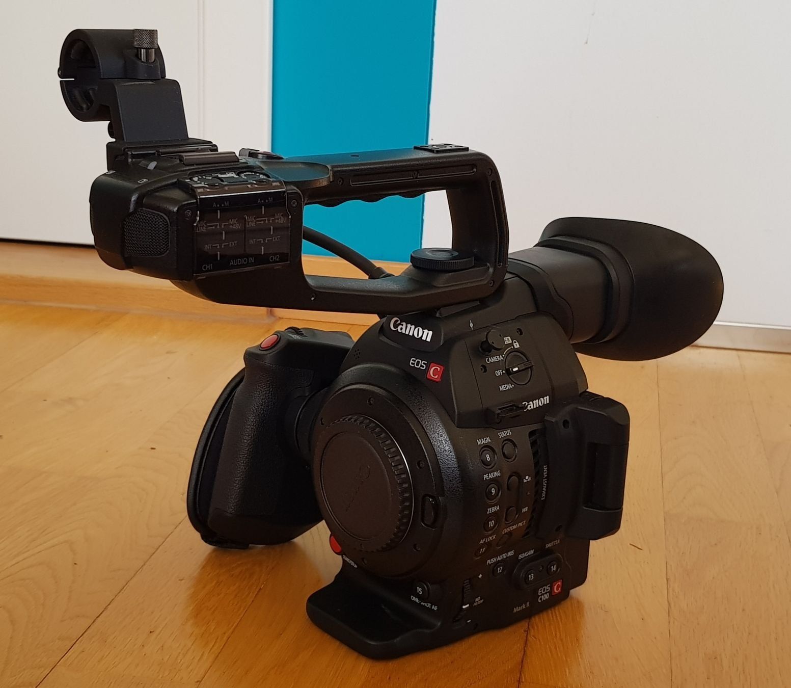 Camcorder: Canonc100 mkII  Movie Camera – Neu (gemäss Beschreibung) aus Nebikon von boban01 5