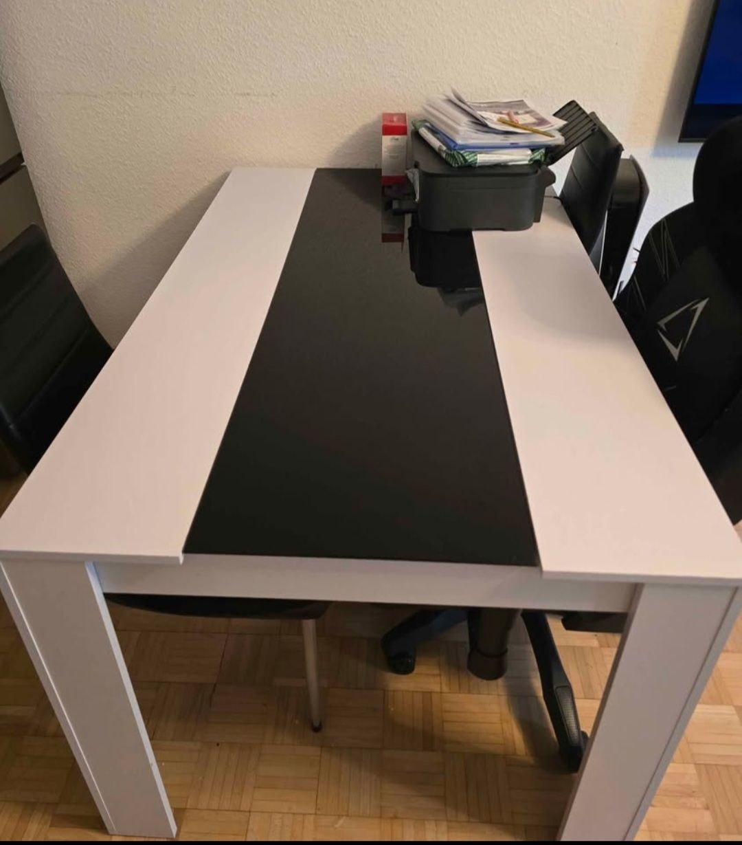 Conforama Tische: Table à manger  – Gebraucht aus Genève von jbm_7lt6