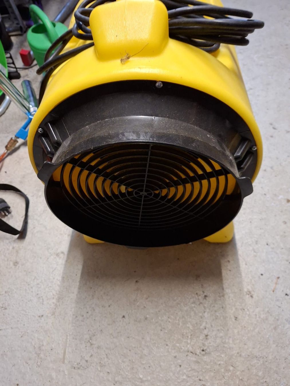 Ventilateurs: Allgemein Luftventilator – D'occasion à Trimmis par fro_q6c8 2
