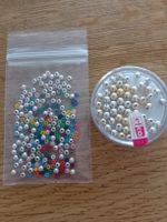 Perlen 4.,und 3  mm und ganz kleine
