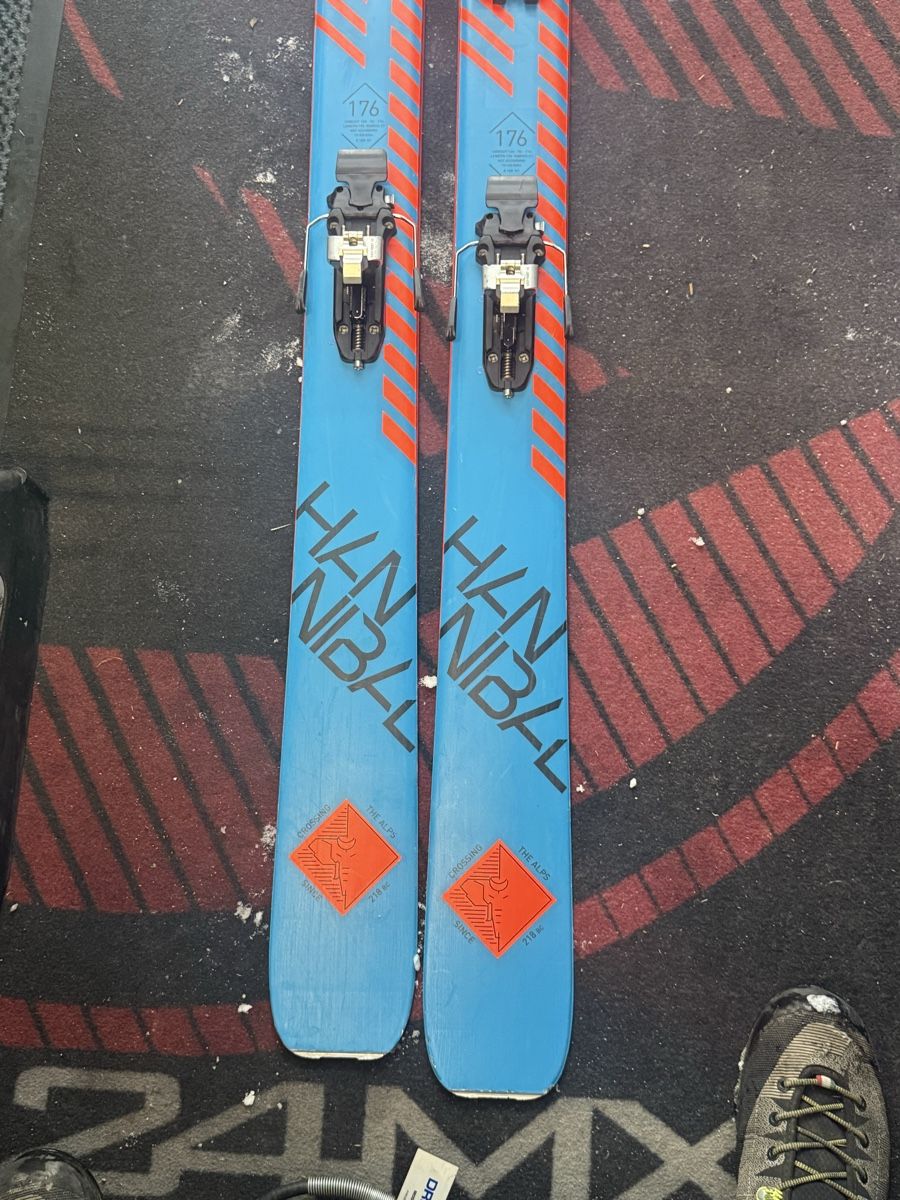 Fischer Skis: Tourenski Fischer Hannibal – Gebraucht aus Urnäsch von Welleweg 4