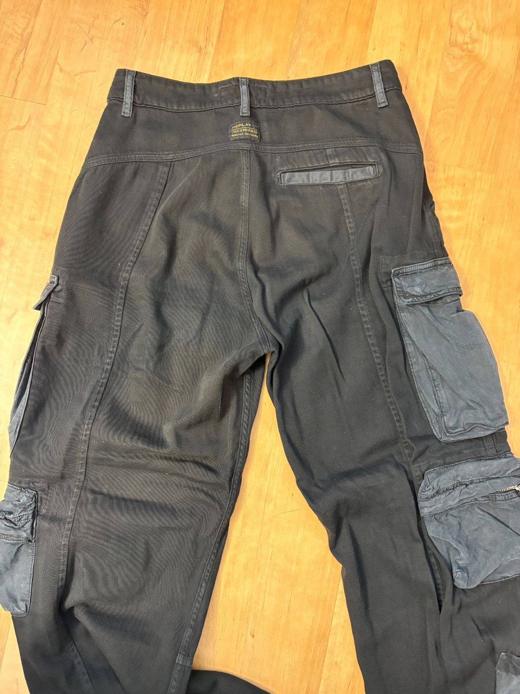 Replay Hosen: Schwarze Cargohose von REPLAY Gr. 27 – Neu (gemäss Beschreibung) aus Willisau von ani_gtk8 3