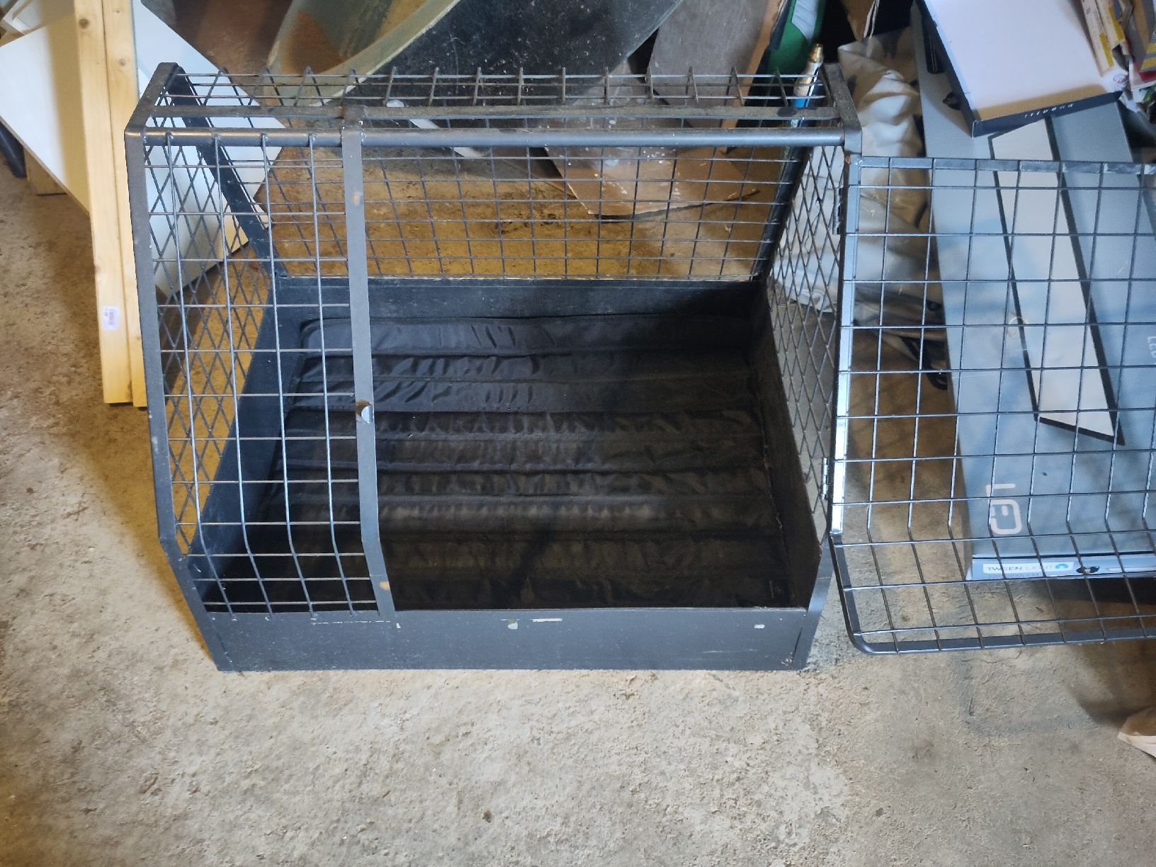 Meiko Gabbie, trasporto & Sicurezza: Meiko Hundebox Auto – Usato da Bern venduto da lis_q656 1