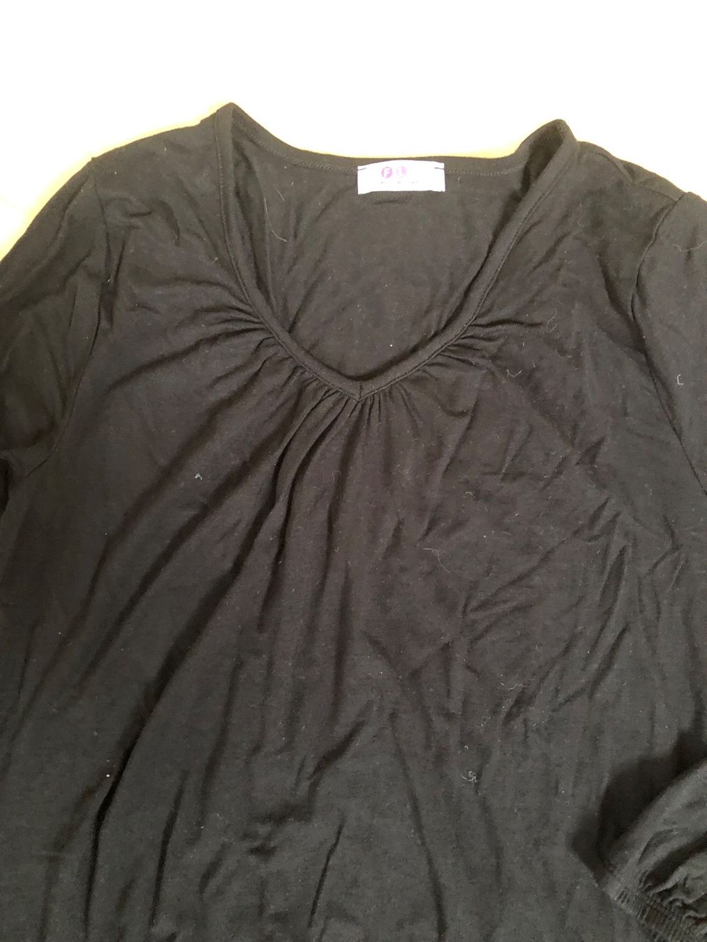 T-shirt: Langarmshirt Gr S (32/34) – Nuovo (secondo la descrizione) da Zell ZH venduto da Guffos 1