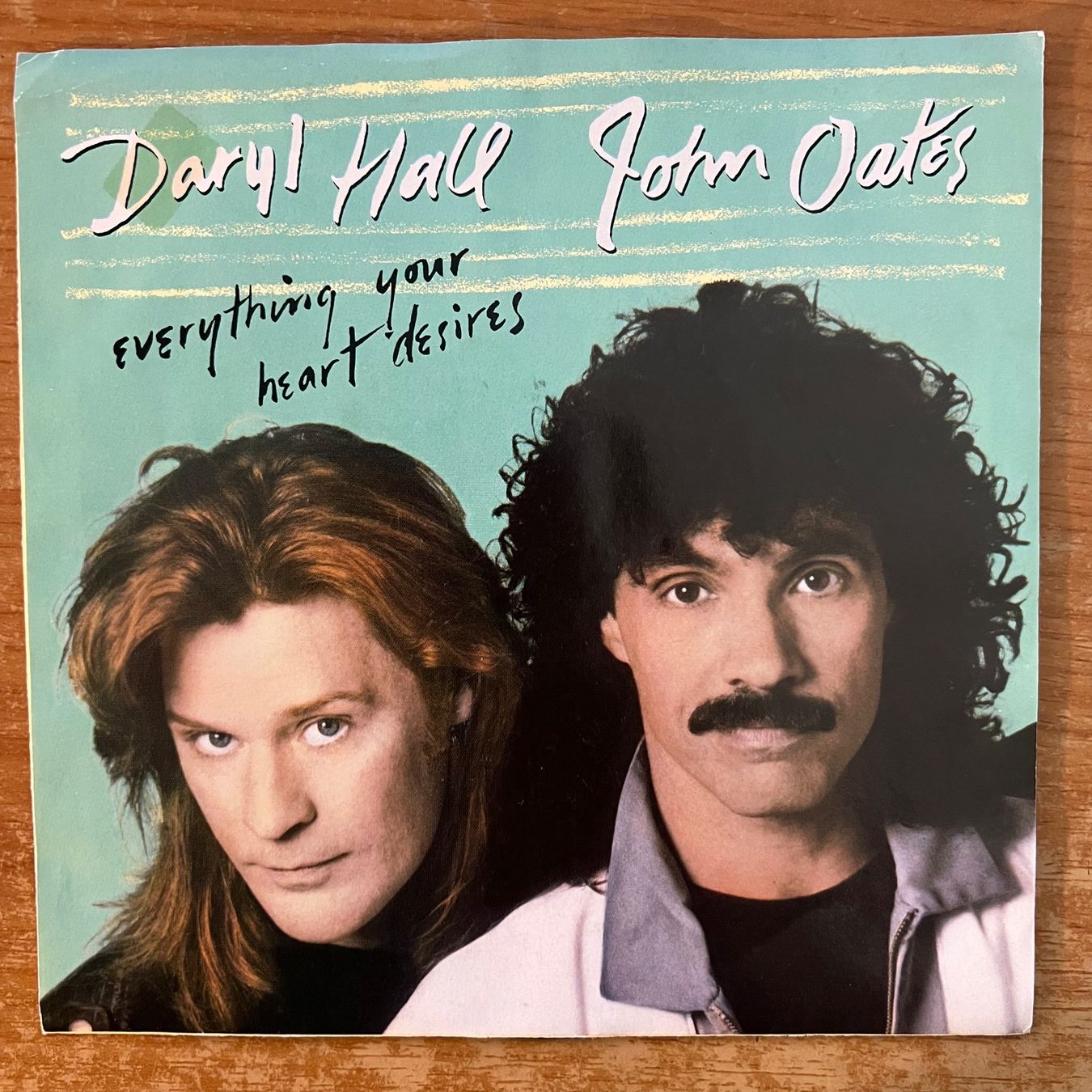 Dischi in vinile: Daryl Hall & John Oates -Everything Your Heart Desires/ 1.US – Usato da Gais venduto da soundcave57