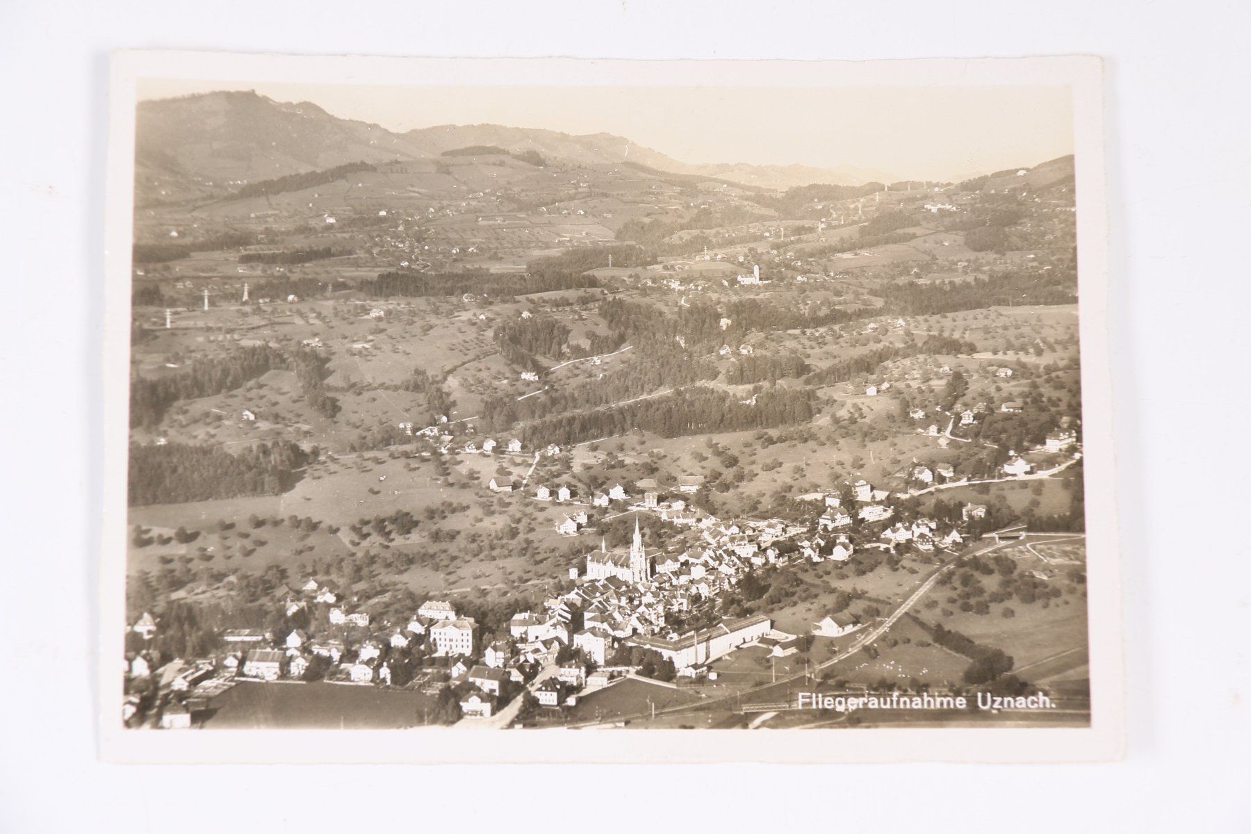 Cartoline postali: Flugaufnahme Uznach – Usato da Hettlingen venduto da Scholi99