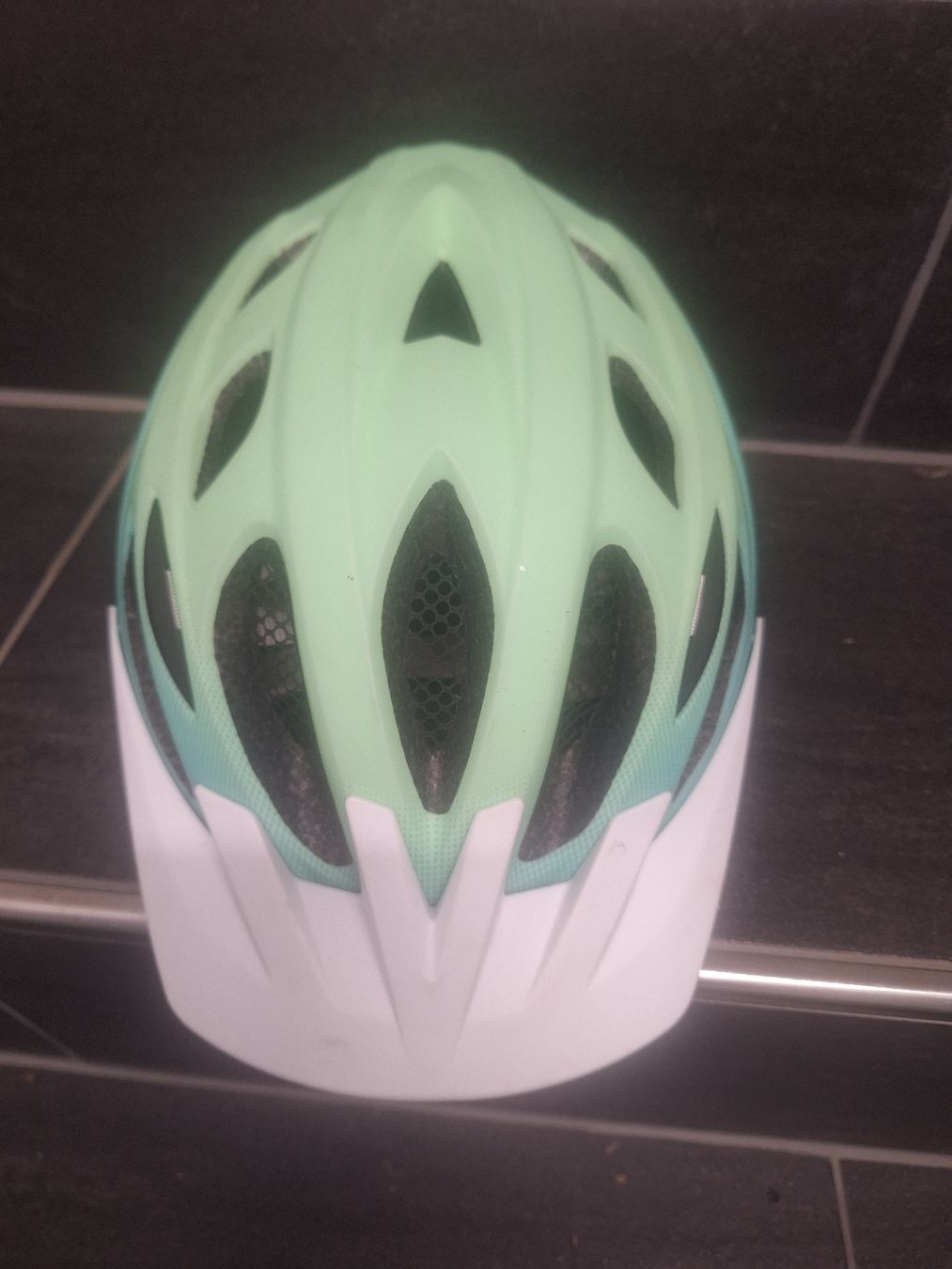 Crosswave Caschi: Crosswave Velohelm RD34, Grösse 51-56 cm – Usato da Wimmis venduto da jameli01 1