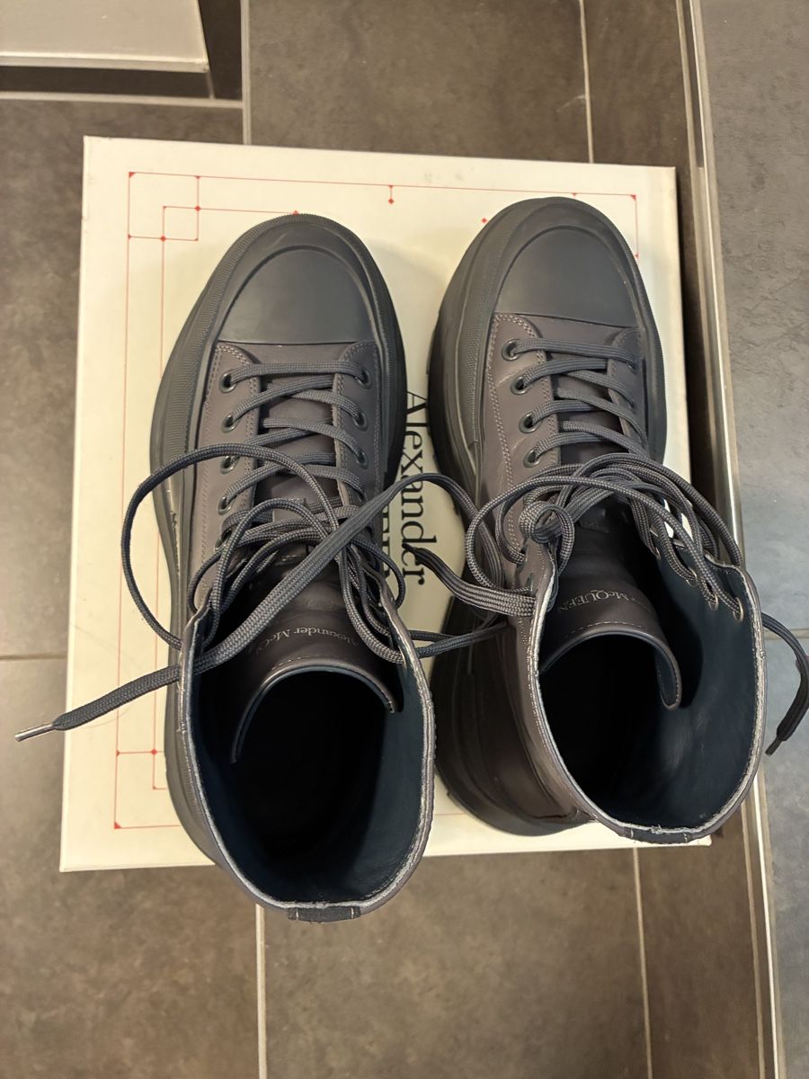 Alexander Mcqueen Scarpe da uomo: Alexander McQueen Tread Slick Boots, Grösse 44 – Usato da Liestal venduto da oro_g 4