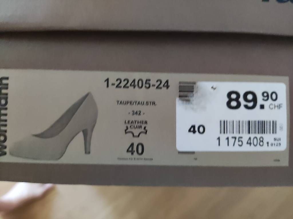 Tamaris Scarpe da donna: Tamaris Pumps Neu Grösse 40 – Usato da Zürich venduto da AK1860 4