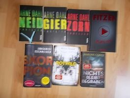 7-teiliges Bücherpaket Thriller