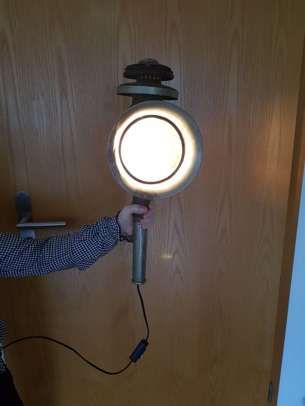 Lampade: antike Kutscherlampe Shabby Chic – Usato da Eichberg venduto da Land-Ei