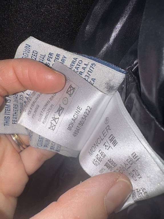 Giacche: Moncler Jacke S – Usato da Zumikon venduto da muca33 1