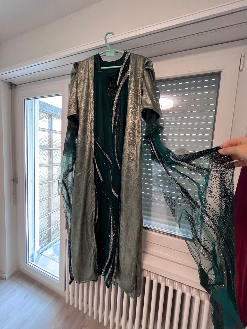 Kleider: Traditionelles kurdisches Kleid – Neu (gemäss Beschreibung) aus Riedholz von Charlie_2007 3