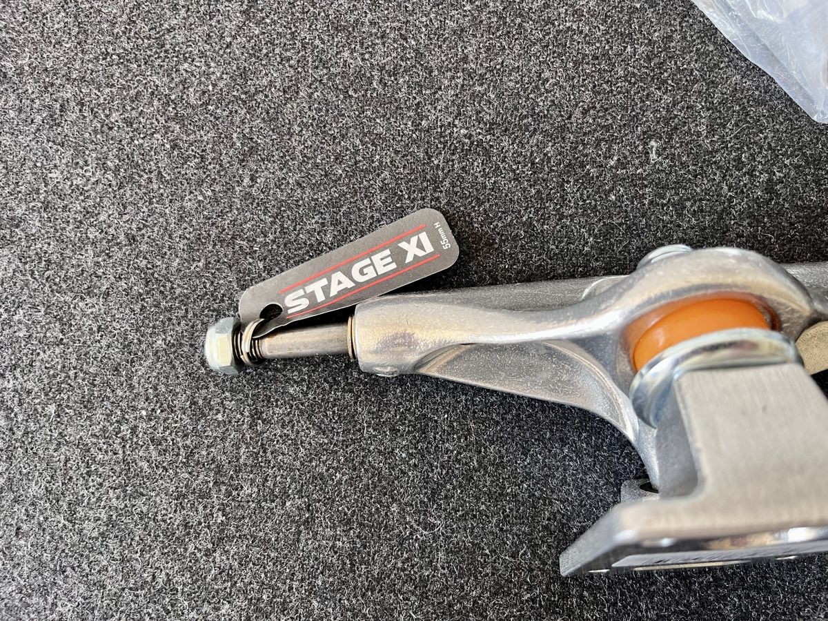 Indiana Skateboards: Intependent Trucks, 144, Stage 11, Standard – Nuovo e nell'imballaggio originale da Kilchberg ZH venduto da LittleMissSunshine 2