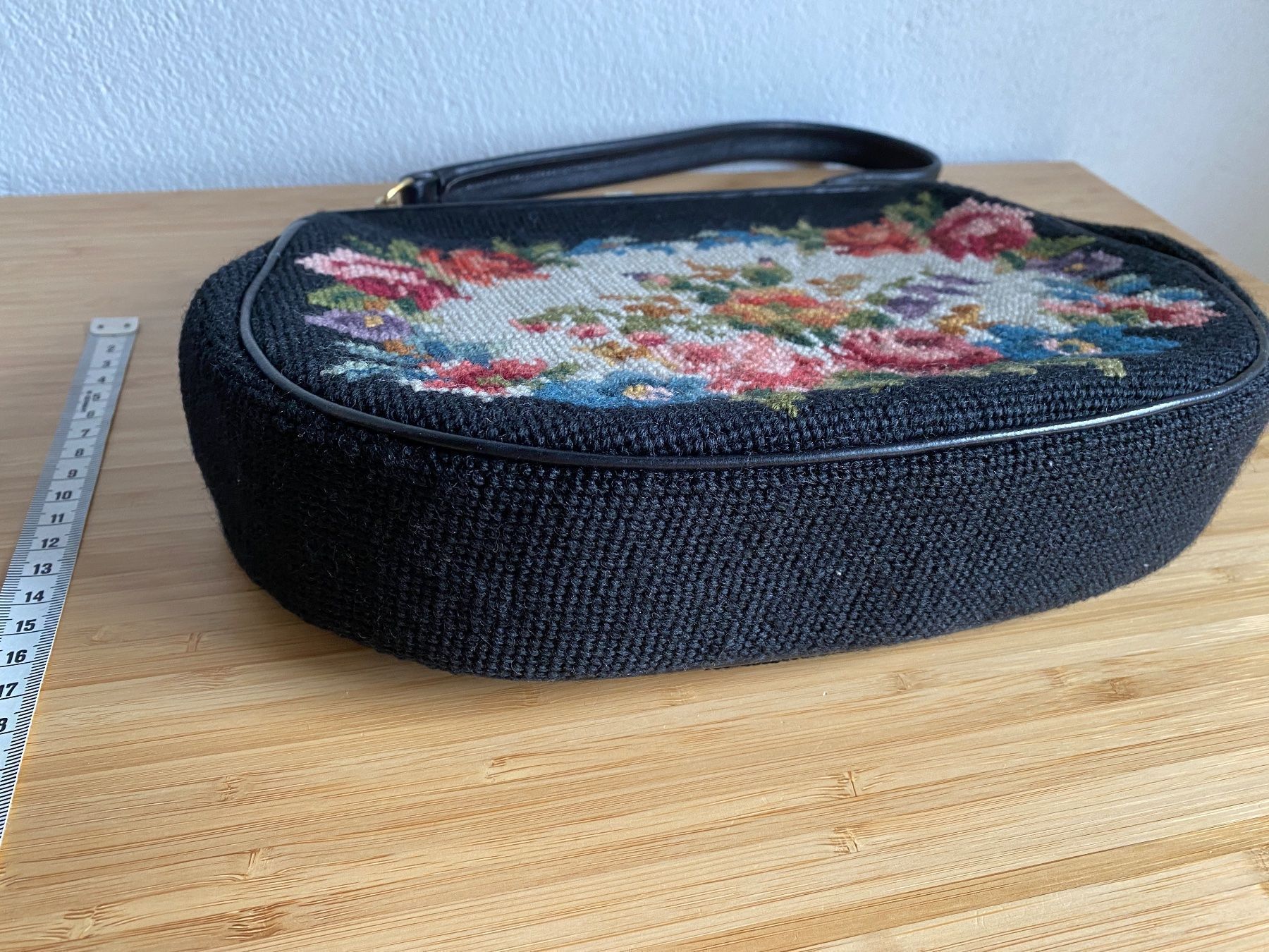 Borse da donna: Handtasche Stickerei Vintage – Usato da Zürich venduto da Wim-Broccoli 9