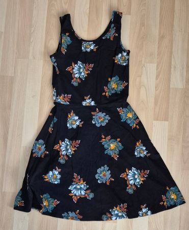 Kleid-Blumen-Gothic-Rockabilly-M