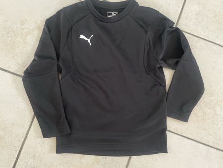 Neues warmes schwarzes Puma Sport Trikot Gr.128