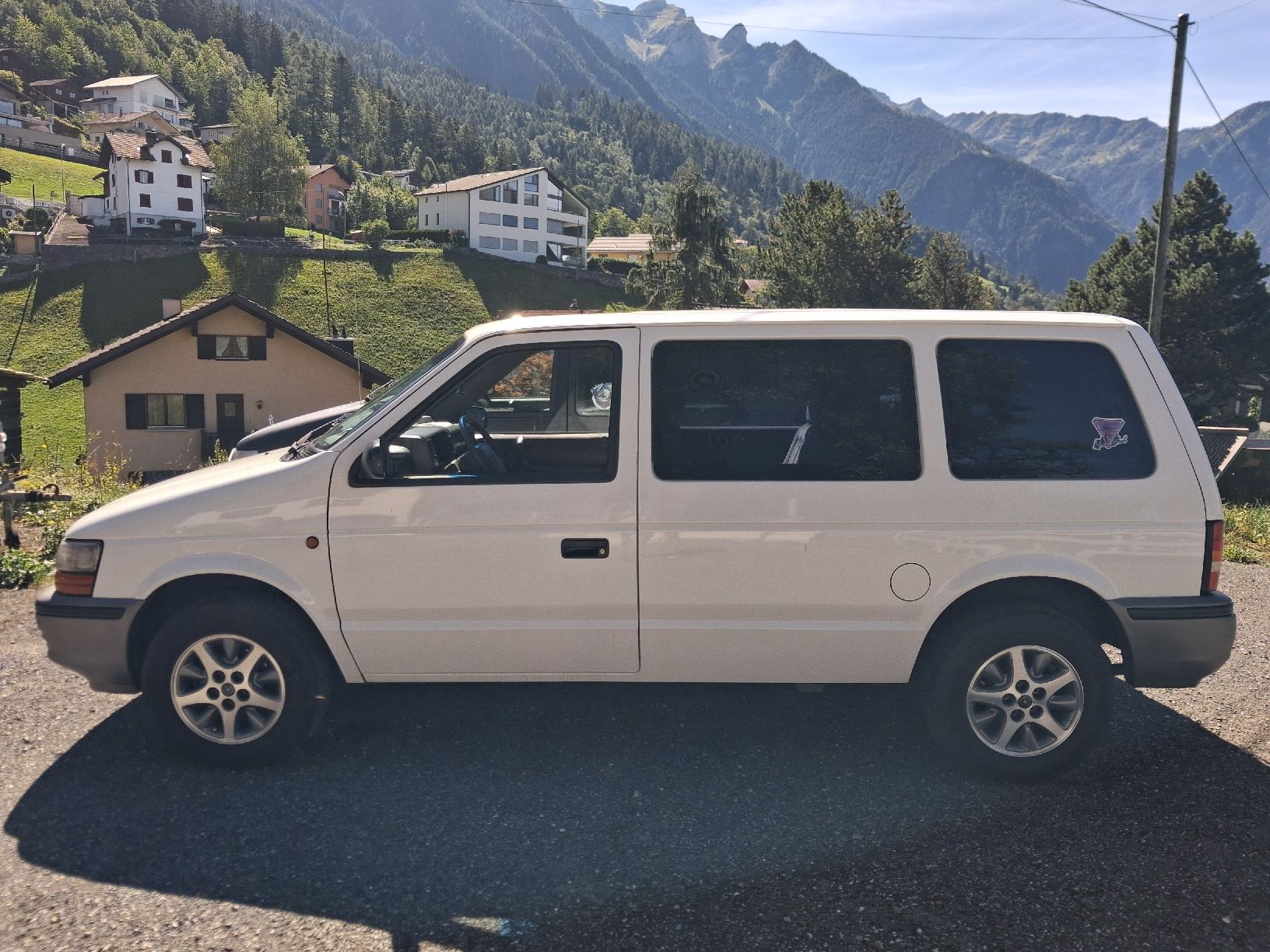 Chrysler Autos: Chrysler Voyager 2.5 – Gebraucht aus triesenberg von ginoblue 1