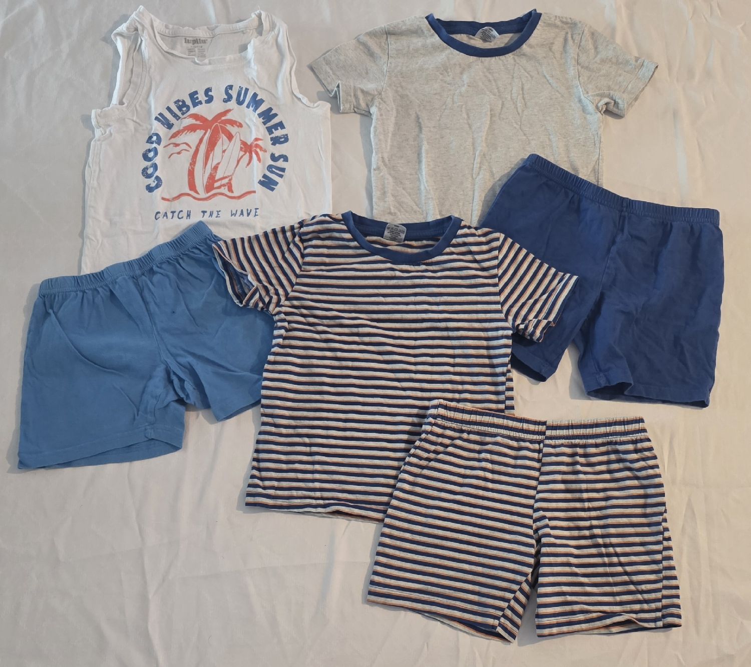 Ensembles coordonnés: Kinderkleiderpaket Junge Grösse 110/116 – D'occasion à Hermrigen par R20121989 9