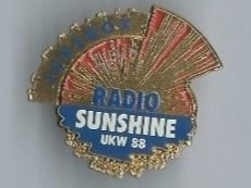 Placchette & Badge: Radio Sunshine, PIN – Usato da Zürich venduto da t24_de