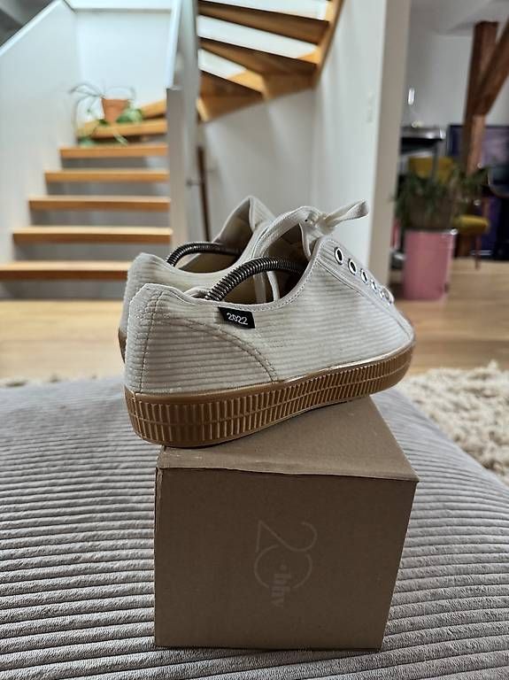 Scarpe da uomo: Novesta Star Master x HHV US10 – Usato da Zürich venduto da oli_lk9l 2