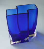 Sarner Cristal Vase blau Swiss Hand Made H = 18cm