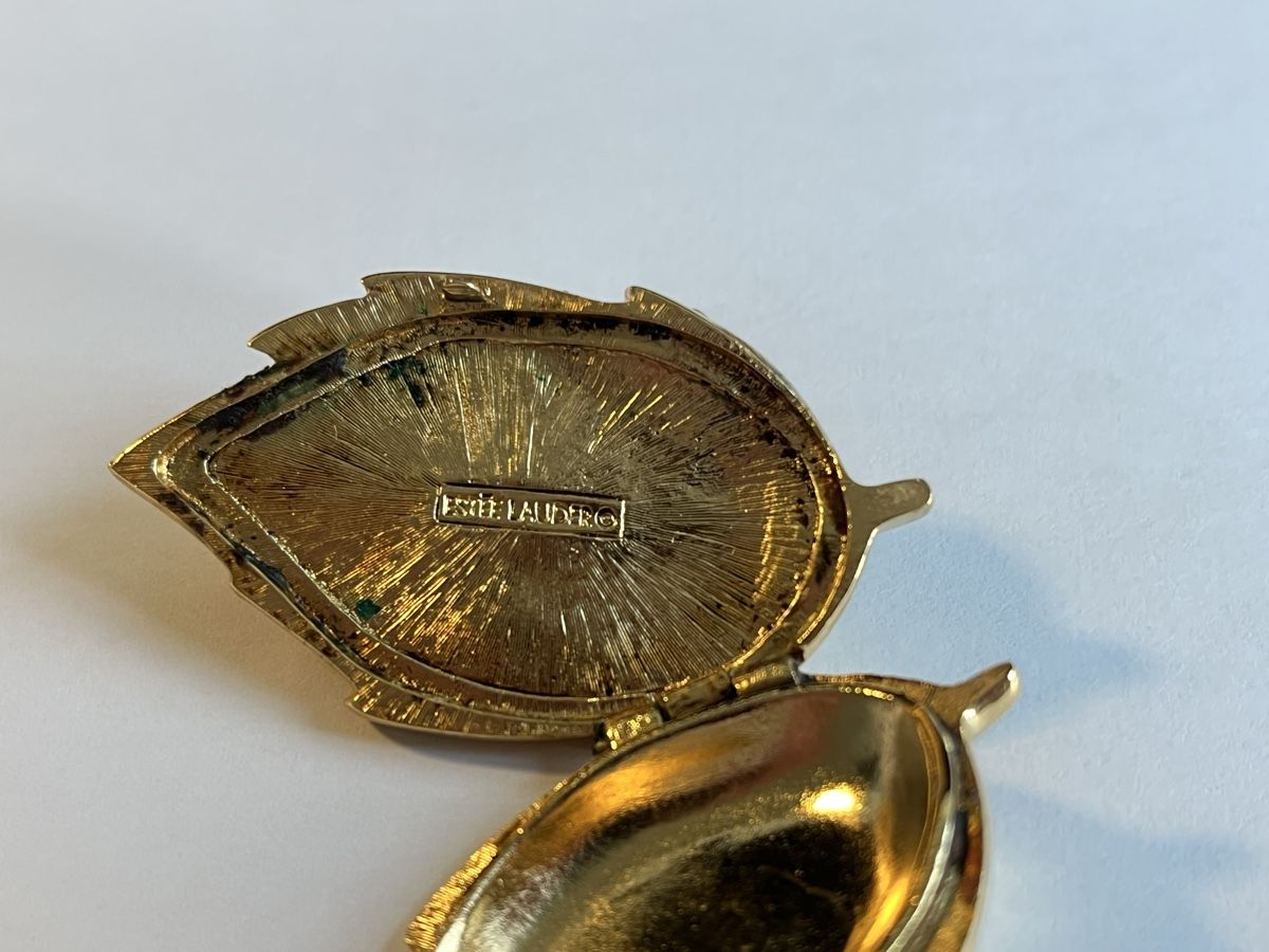 Estée Lauder Profumi & Eau de Toilette: Estée Lauder Solid Perfume, Blatt Marienkäfer Gold – Usato da Basel venduto da WissenToGo 2