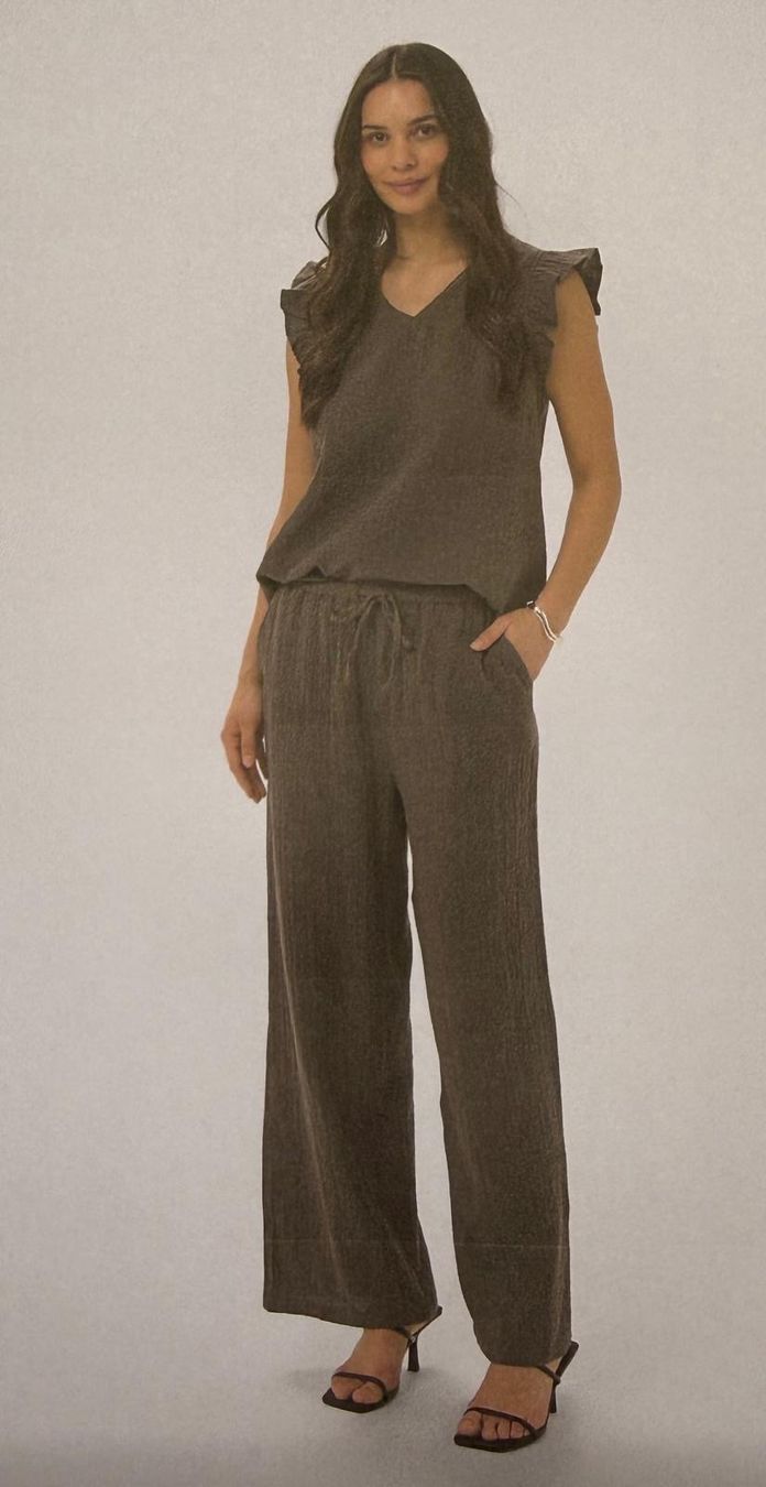 Kleiderpakete: Damen 2-teiler Set / Bluse mit Stoffhose – Gebraucht aus Birmensdorf ZH von Zielasco