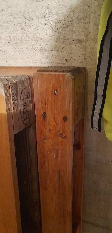 Pallets: Europaletten – Usato da Schaffhausen venduto da ces_wyd6