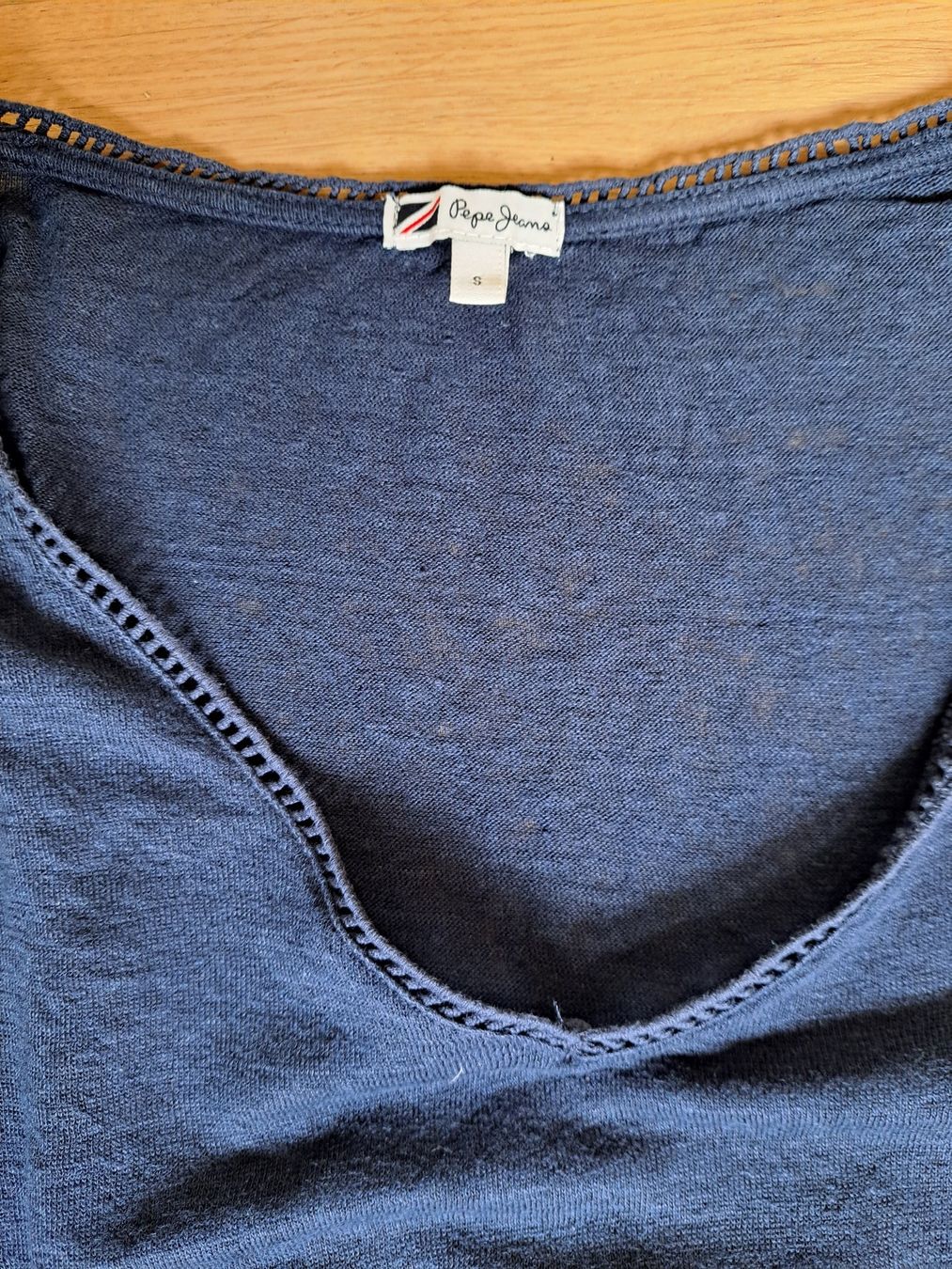 Pepe Jeans T-Shirts: Pepe Jean Leinen T-Shirt – Gebraucht aus Volketswil von Nano_G 1
