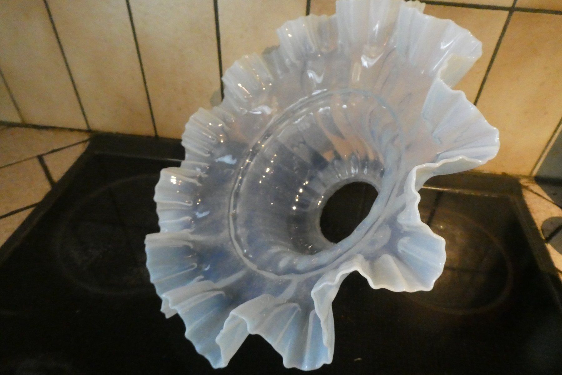 Lampade: Grande verre opalin pour lampe – Usato da Fontaines NE venduto da monloisir 5