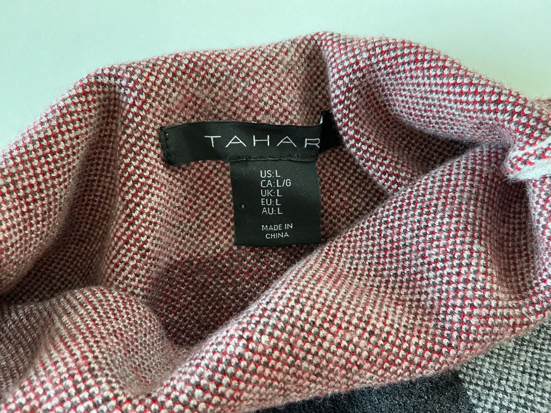 Maglioni & Felpe: Cooler Pulli von TAHARI – Usato da Triesen venduto da boston7 1