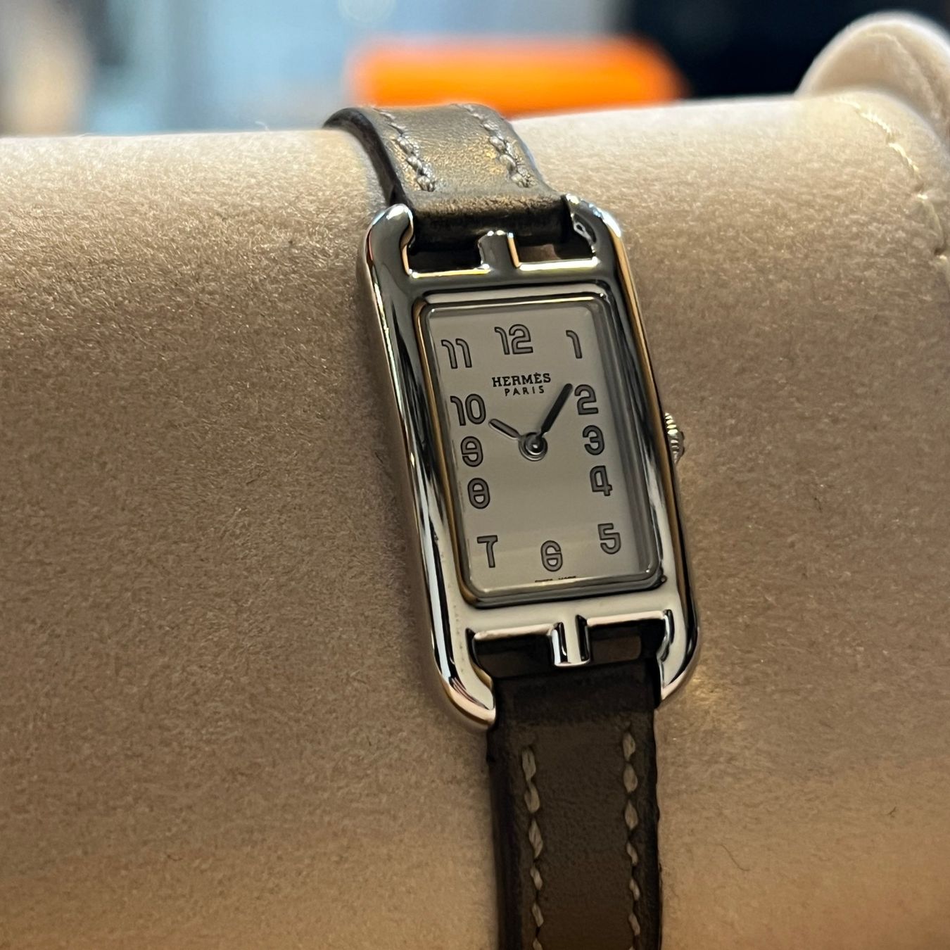 Hermès Uhren: Hermès Cape Cod Nantucket 2022 Full Set NA2.110 – Gebraucht aus Carouge GE von Watchaser 1