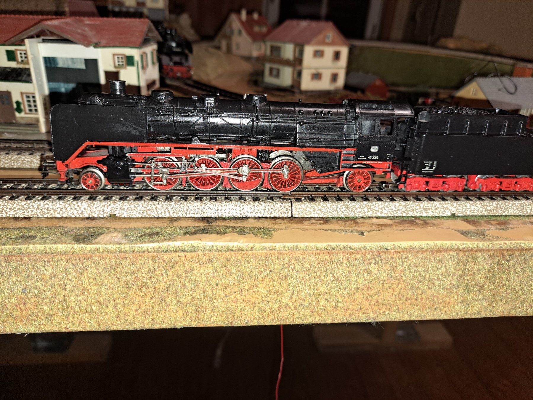 Märklin Modellini di ferrovie: Märklin DB 41334 Damploki analog – Usato da Schwanden GL venduto da roerich20 5