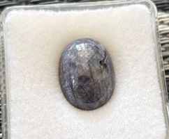 Saphir in Muttergestein 14 ct.