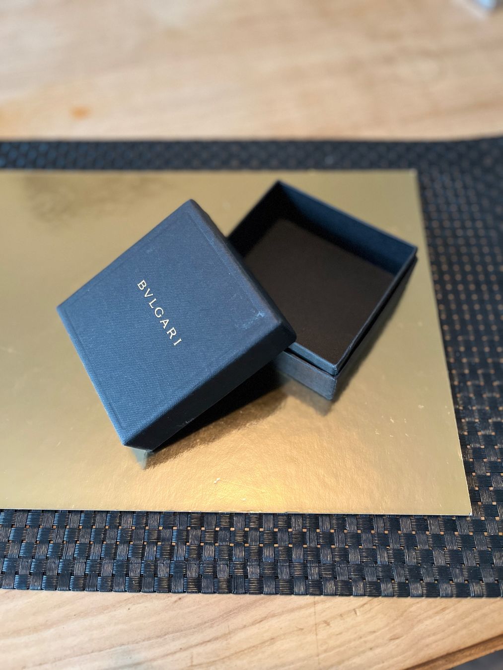 Bulgari Altro in Decorazioni & Accessori: BVLGARI Ecrin – Usato da Dübendorf venduto da SHAS2009