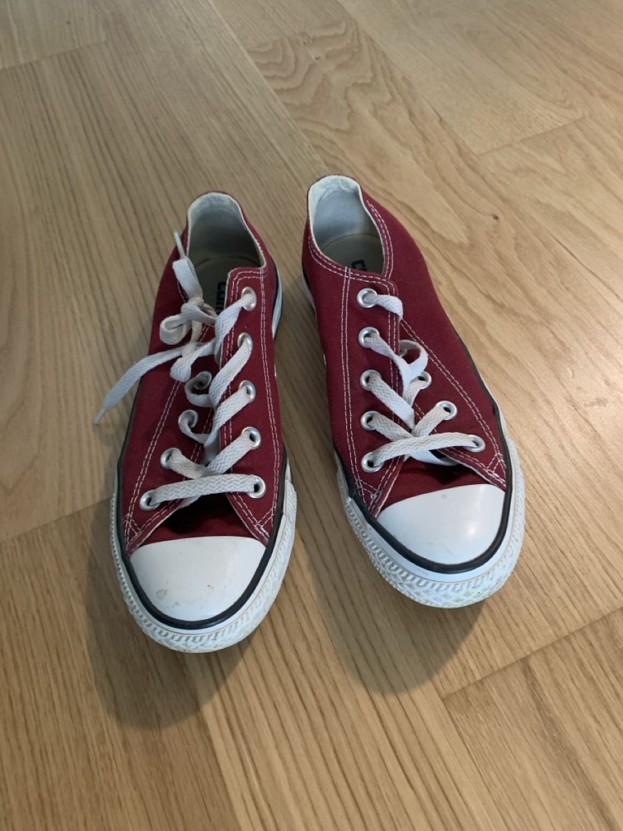 Converse Scarpe da uomo: Converse Grösse 35 rot – Usato da Köniz venduto da blacksofa