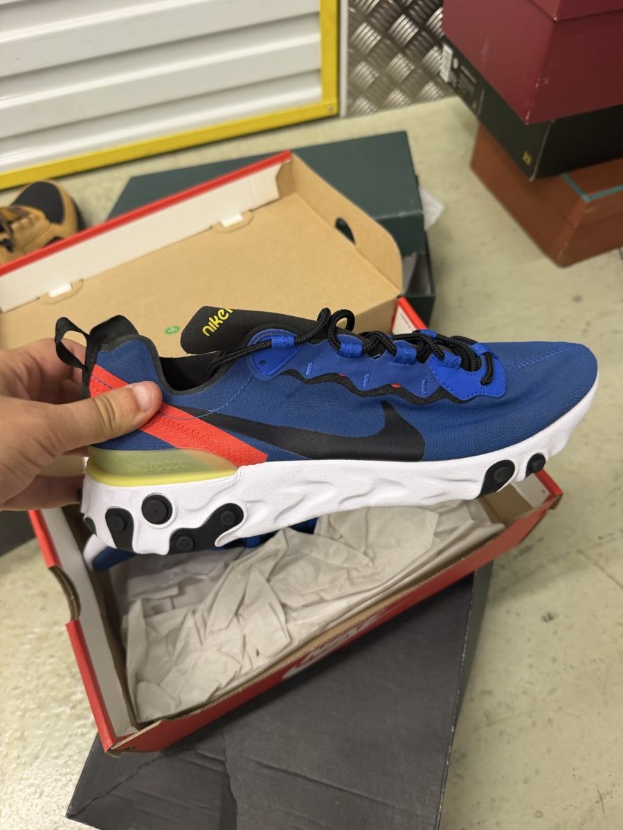 Nike Scarpe da uomo: Baskets Nike React Element 55 bleu taille 43 neuf – Nuovo e nell'imballaggio originale da Lausanne venduto da ordinaire