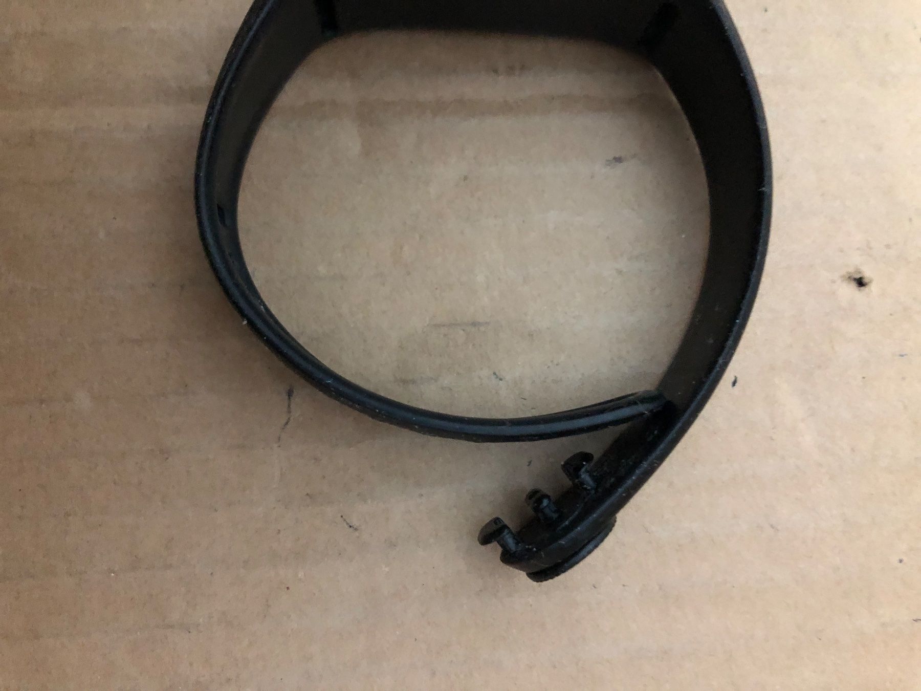 Bracciali & Braccialetti: Zwei Armbänder für Fitnesstracker oder Uhren – Usato da Eschlikon TG venduto da 1.- 3